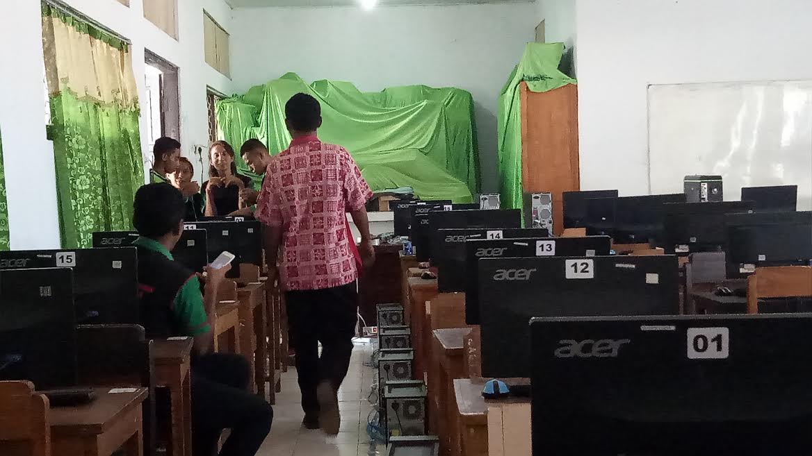 110 Komputer di SMKN I Aesesa Siap Digunakan Peserta Ujian CPNS 2018