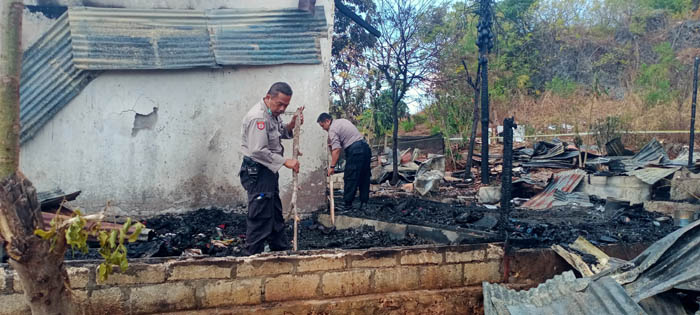 Kebakaran di Mess Guru SD Inpres Naimata, Begini Penjelasan Kapolsek Maulafa Jerry Puling