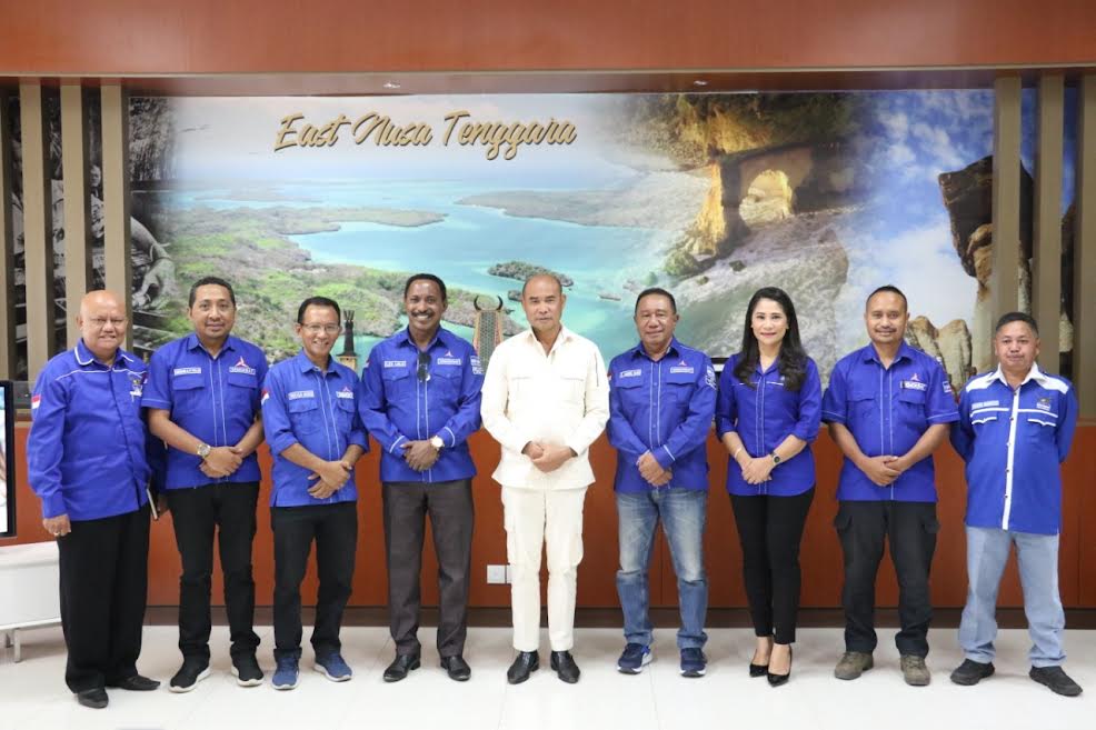 kunjungan-ketua-dpd-partai-demokrat-provinsi-ntt-leonardus-lelo-beserta-jajarannya.jpg