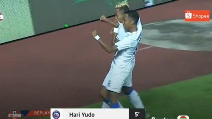 Persib Bandung vs Arema FC, Robert Alberts dan Mario Gomez Saling Pasang Target dan Kekuatan, Info