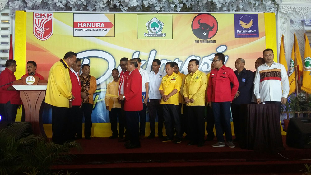 Lima Partai Pendukung Serahkan SK Bagi Sahabat