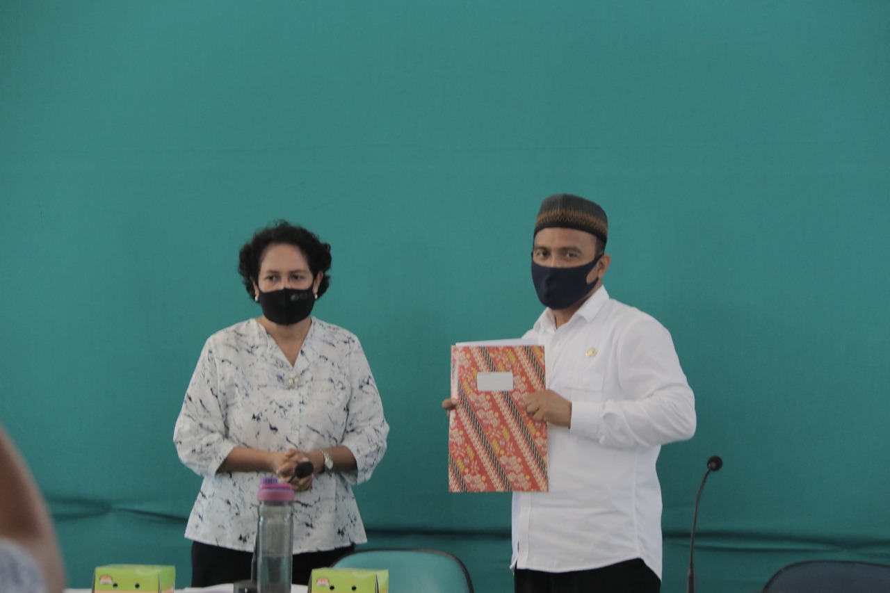 Pemerintah Pusat Berikan Subsidi Gaji Bagi Guru Honorer, Kadis P&K NTT : Ini Menggembirakan