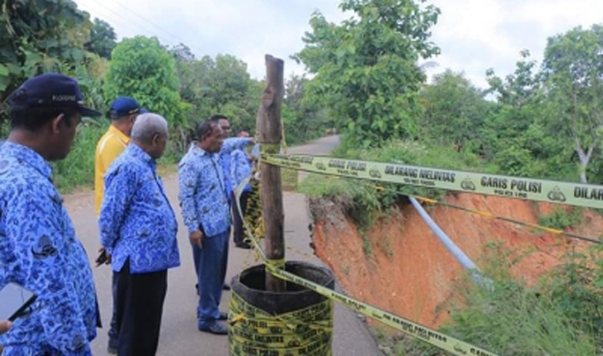 Longsor di Jalan Provinsi Atambua-Wedomu, Ini Tanggapan Anggota DPRD NTT Dapil Belu