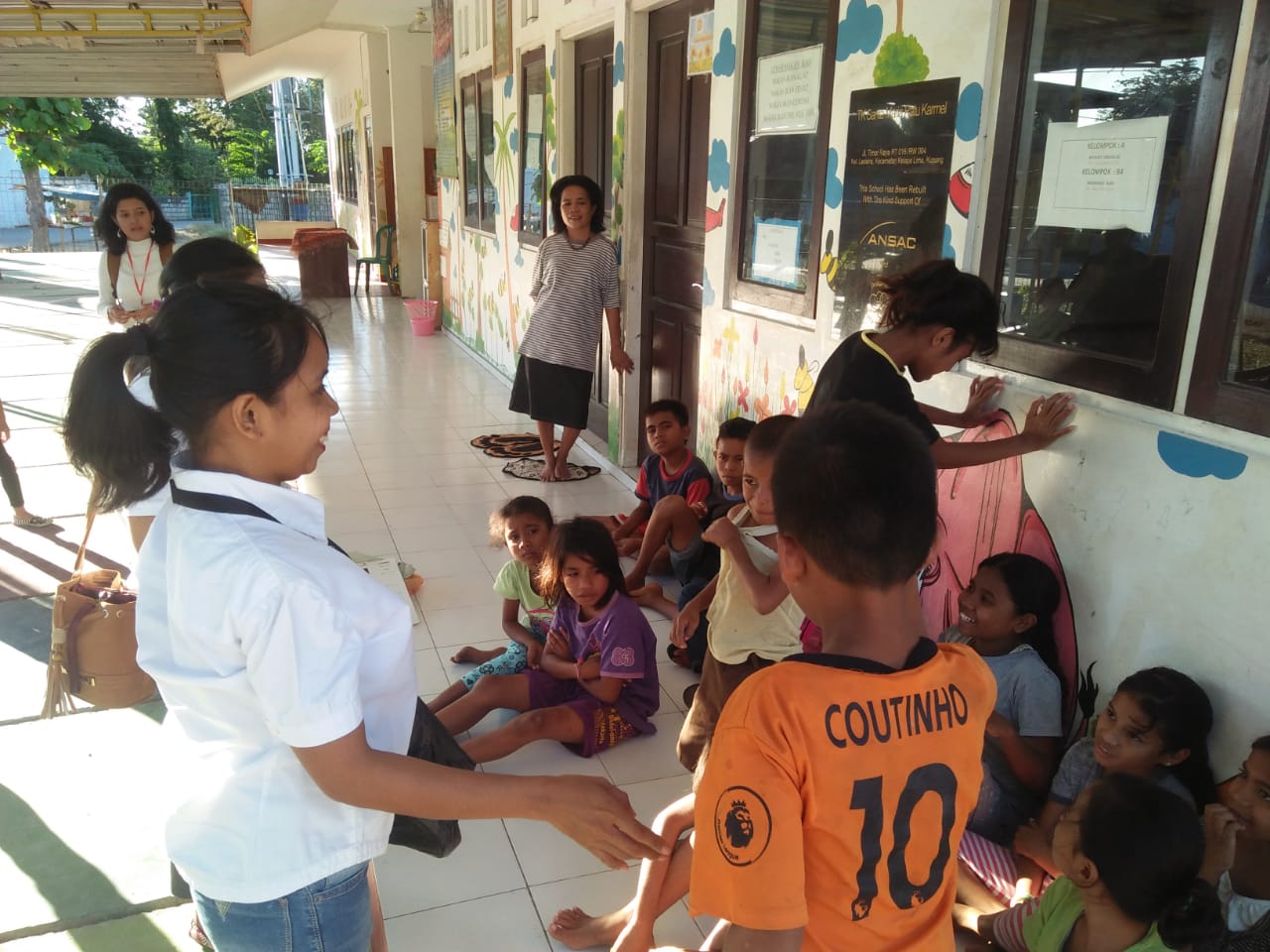 Maria Bahagia Anak Asuhnya Dapat Ilmu Baru Dari Awardee LPDP PK 145 Wilayah NTT & Mata Garuda NTT