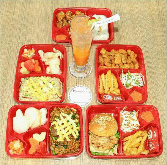 Malas Keluar Cari Makan, Pesan Saja di BaReLo Swiss-Belinn Kristal