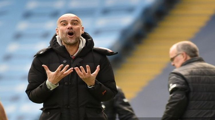 man-city-bakal-ubah-pola-saat-lawan-man-united-di-stadion-etihad-simak-penjelasan-pep-guardiola.jpg