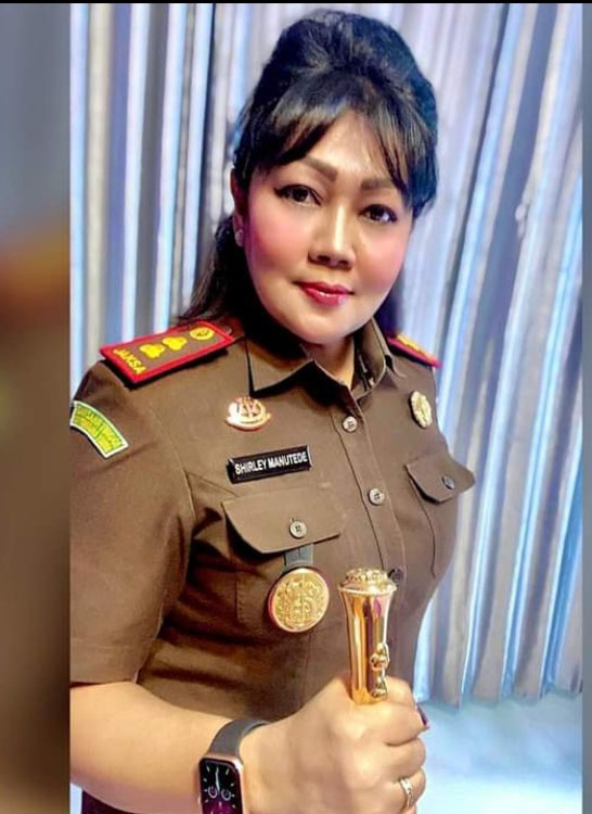 mantan-bupati-kupang-berpotensi-tersangka-dalam-kasus-tanah-hypermart.jpg