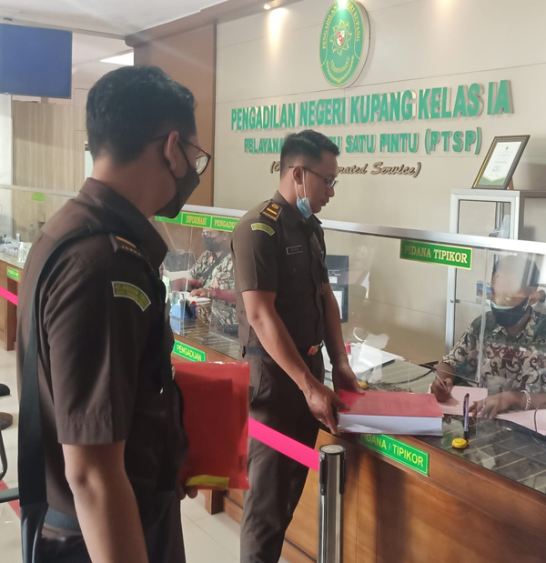 JPU Limpahkan Kasus Korupsi Dana PIP Mantan Kepsek Wae Paci ke Pengadilan Tipikor Kupang