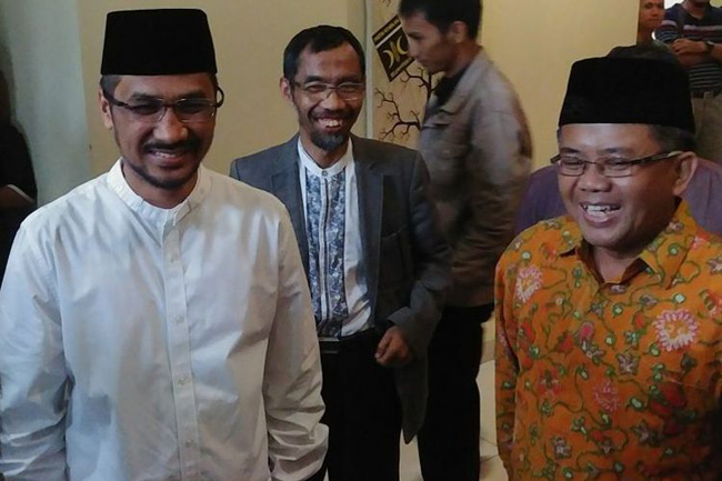 mantan-ketua-kpk-abraham-samad-dan-presiden-pks-sohibul-iman_20180526_192023.jpg