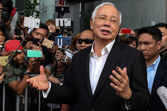 BREAKINGNEWS: Mantan Perdana Menteri Malaysia Najib Razak Ditangkap