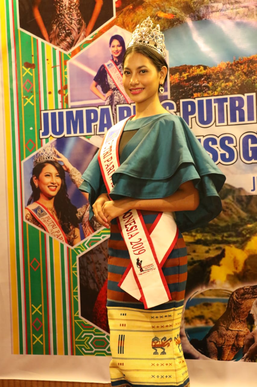 mawarni-salem-putri-indonesia-2019-saat-jumpa.jpg