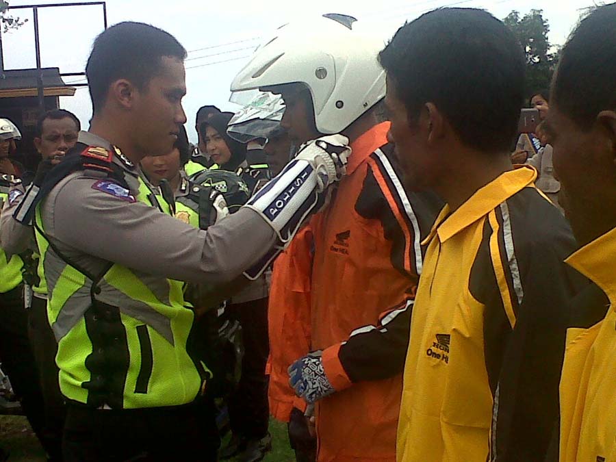 Konvoi Para Tukang Ojek di Ende Bukan Untuk Hura-Hura