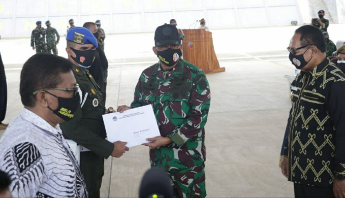 Menhan Prabowo Beri Penghargaan Bela Negara Bagi 11 Ribu Warga NTT