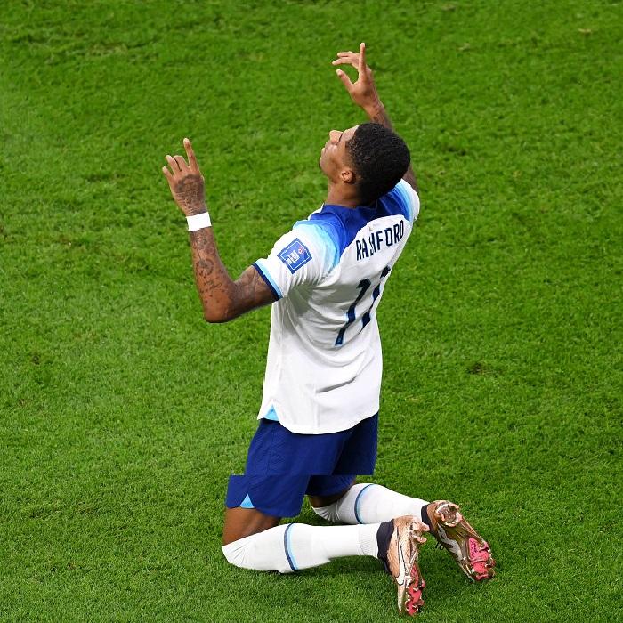 menolak-Paris-Saint-Germain-musim-panas-ini-untuk-bertahan-di-Old-Trafford.jpg