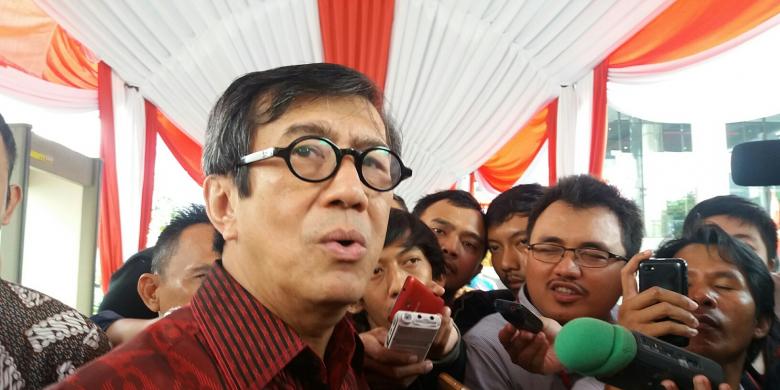 menteri-hukum-dan-ham_20160428_200420.jpg