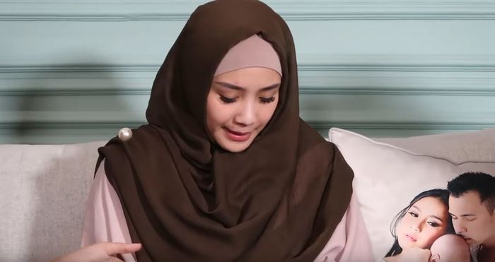 Artis Cantik ini Diajari Pakai Hijab oleh Shireen dan Zaskia Sungkar, Ada yang Doakan Begini