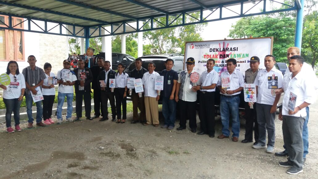 Deklarasi Tolak Politik Uang dan Politisasi SARA, Panwas TTU Lakukan Konvoi