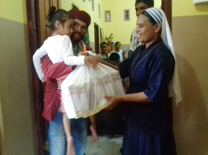 PMKRI Cabang Kupang Berbagi Kasih dengan Penghuni Panti Asuhan Alma Sikumana