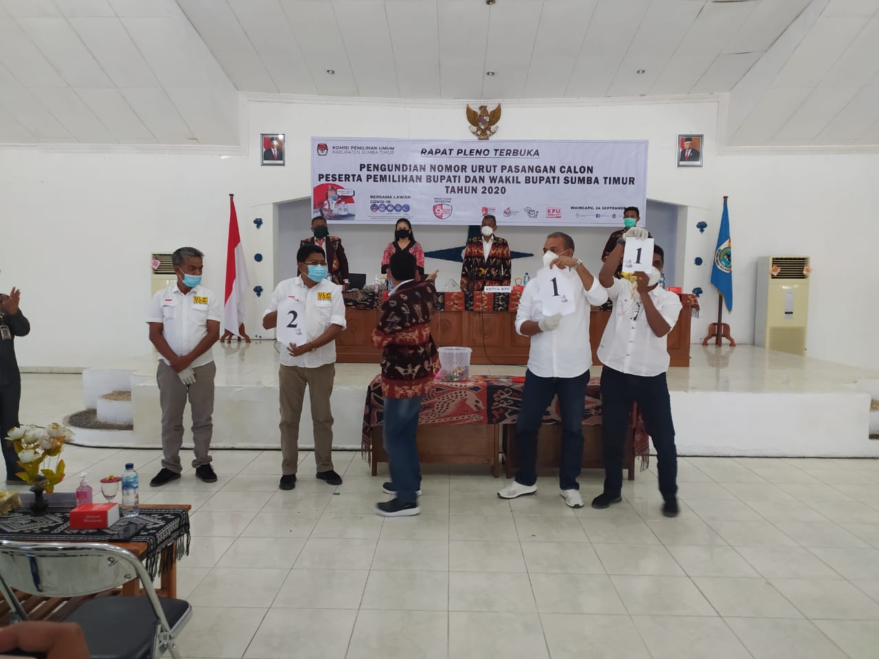 LIVE Hasil Real Count Pilkada Sumba Timur 2020: Cek Perolehan Suara 2 Pasangan Calon via Quick Count