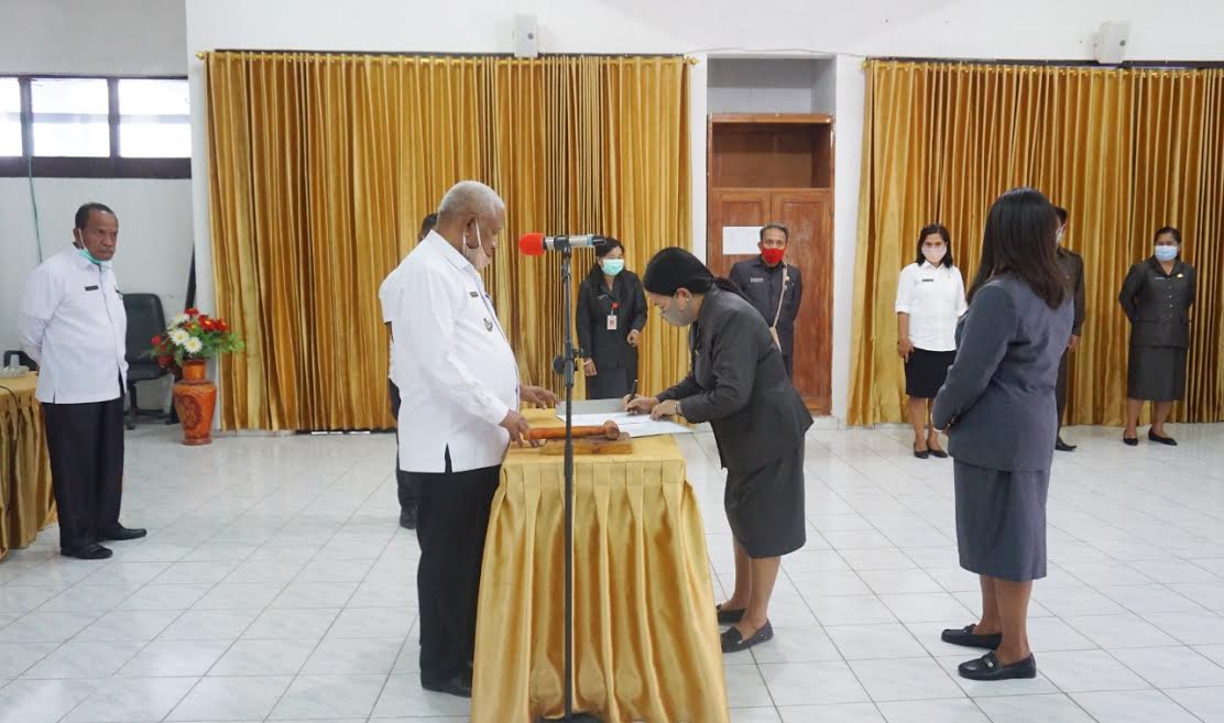 Getrudis Didoek Dilantik Memimpin Dinas Dukcapil Belu, Ini Pesan Penting Wakil Bupati JT Ose Luan