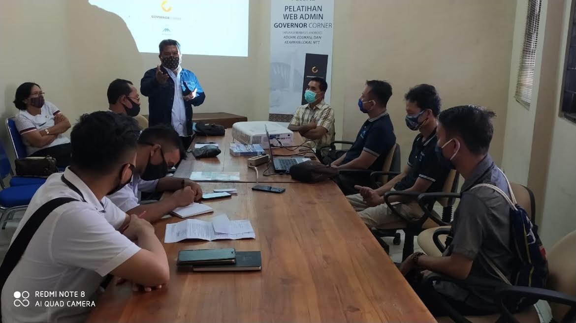 Biro Humas Gelar Pelatihan Web Admin Governor Corner Berbasis Android