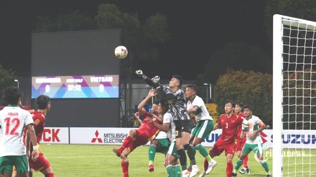 pemain-timnas-indonesia-saat-melawan-tim.jpg