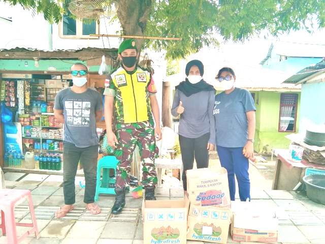 Gerak Cepat, Ketua DPD PSI Mabar Salurkan Bantuan Korban Rumah Terendam Air di Labuan Bajo