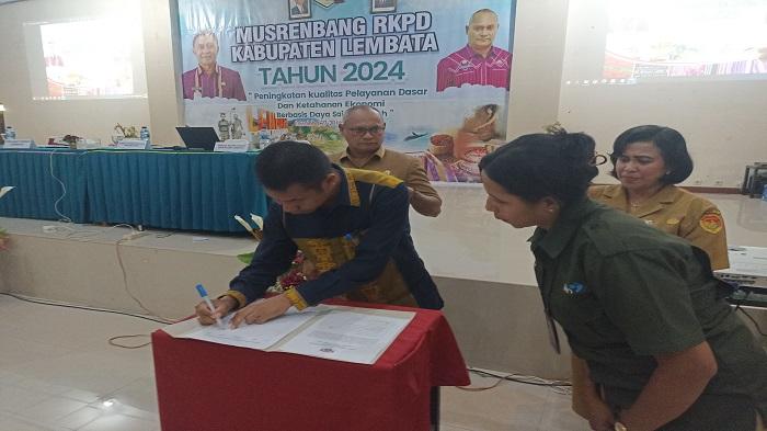 pemkab-lembata-gelar-murenbang-RKPD.jpg