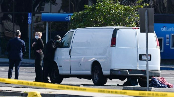 Penembak California Bunuh 10 Orang di Klub Dansa pada Tahun Baru Imlek