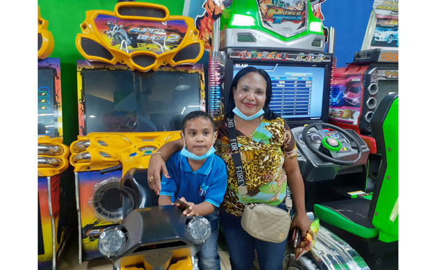pengunjung-zone-2000-ramayana-mall-habiskan-rp-300-ribu-selama-berkunjung.jpg