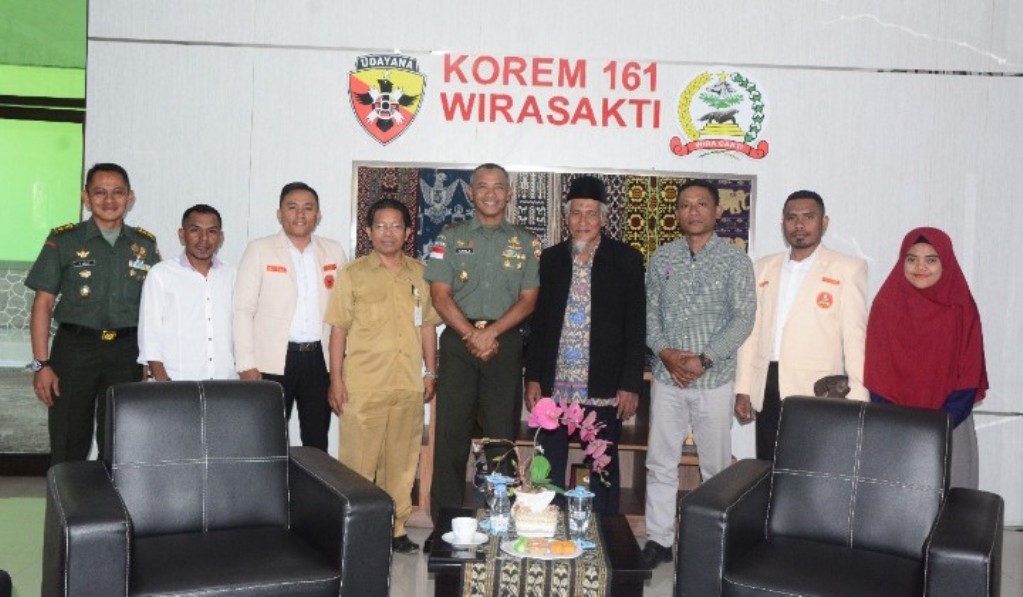 pengurus-muhammadiyah-provinsi-ntt-ke-danrem-161-wira-sakti-kupang.jpg