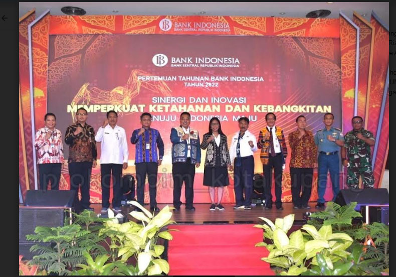 Pemkot Kupang Raih Penghargaan Mitra Pengendalian Inflasi Terkolaboratif BI NTT 2022