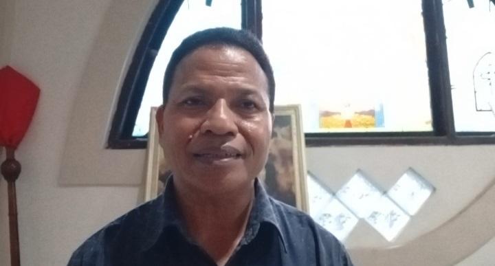 Titik Cium Salib Yesus pada Jumat Agung di Paroki St. Yoseph Pekerja Penfui Bertambah