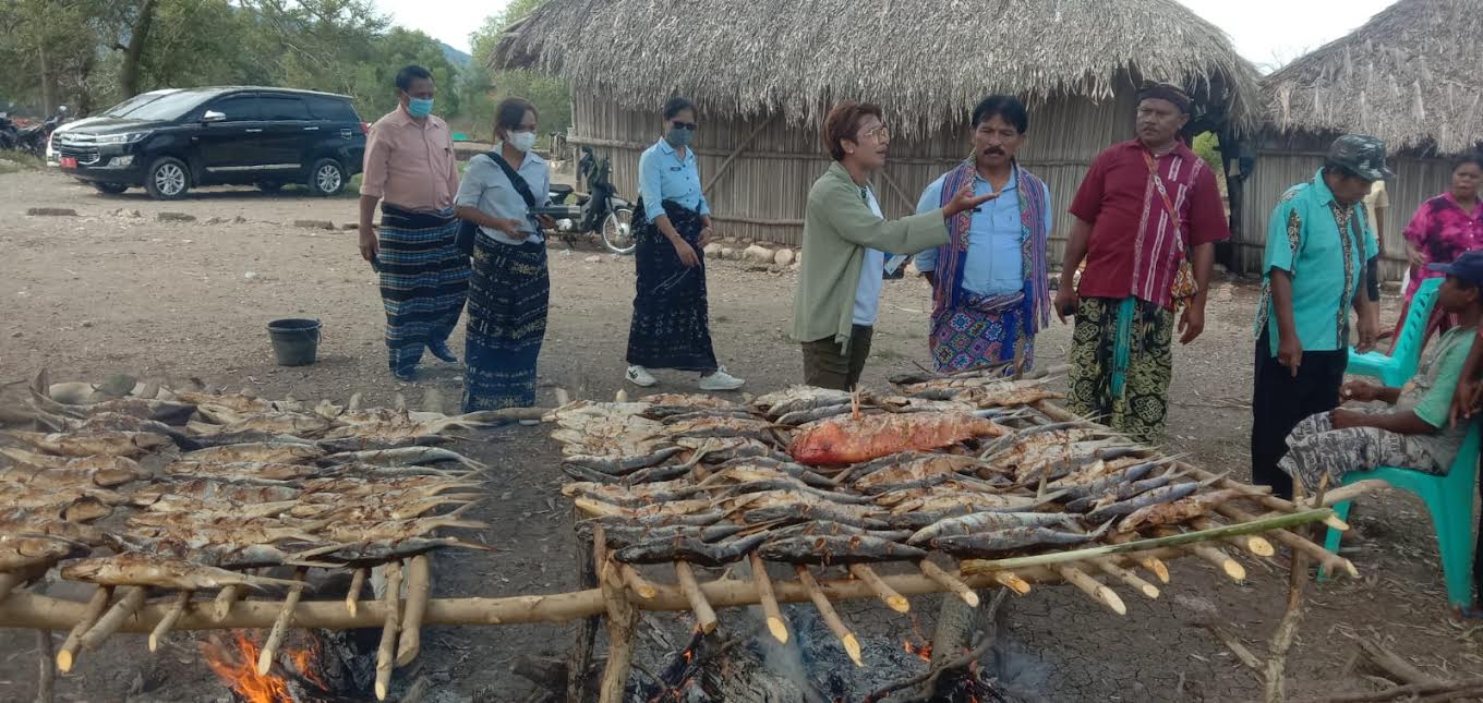 Warga Bipolo Butuh Pasar Untuk Ekspor Kepiting dan Ikan Air Tawar