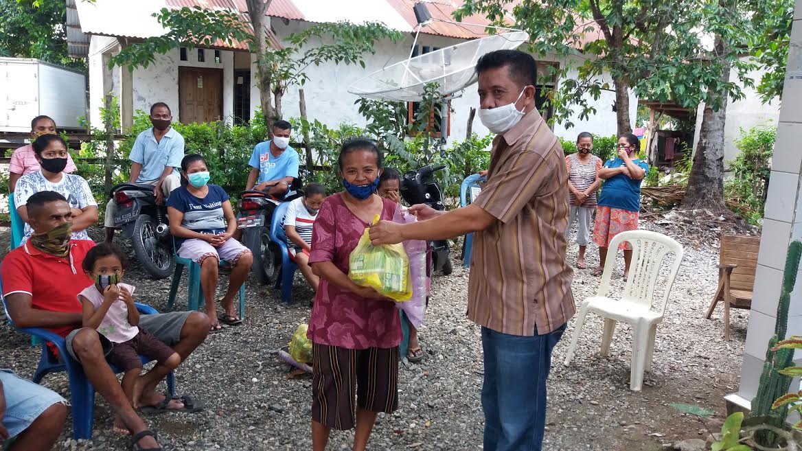 Bingkisan Partai Golkar Untuk Warga Tapal Batas, Simak Yuk