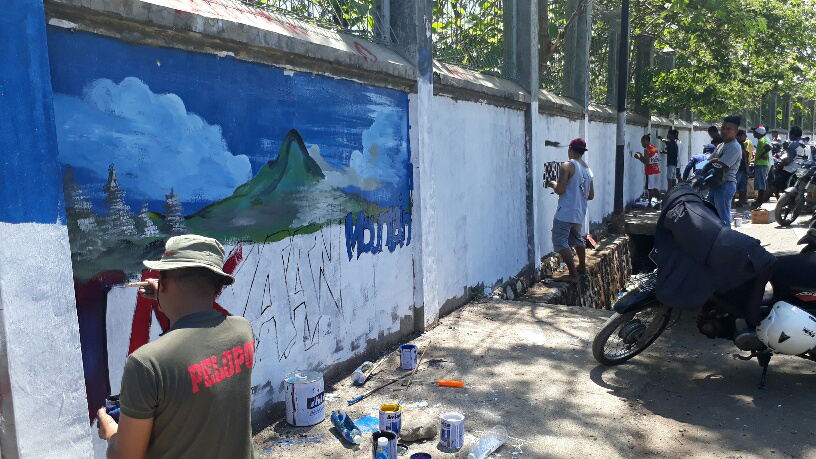 Sembilan Tim Unjuk Kreatifitas Dalam Lomba Grafiti Pena Batas RI-RDTL