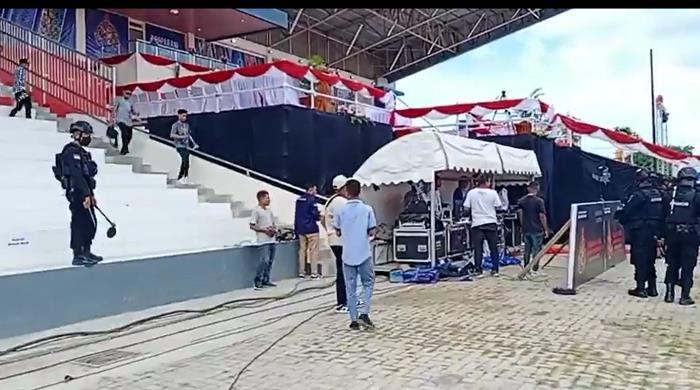 Pesparani Nasional 2022, Video Viral Satuan Brimob NTT Lakukan Sterilisasi di Stadion Oepoi Kupang