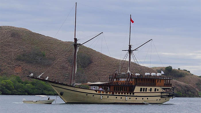 Wisata Labuan Bajo, Paket Open Trip 4 Hari 3 Malam, Info Jadwal dan Harga Hingga Layanan Fasilitas