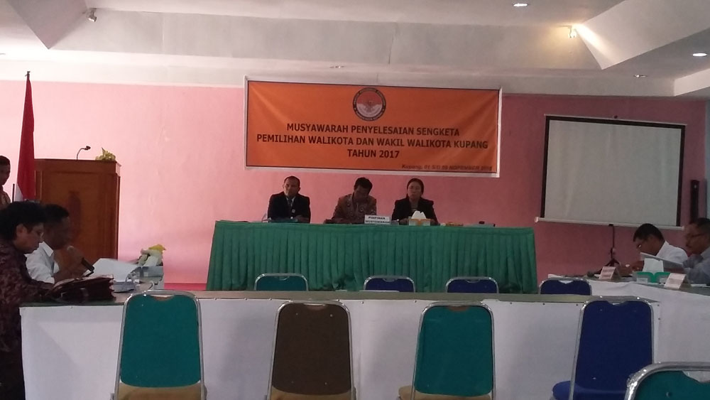 Kuasa Hukum Firmanmu Bacakan Kesimpulan dalam Musyawarah Penyelesaian Sengketa