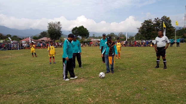 PJS Bupati Nagekeo Minta Penyelanggara Seleksi O2SN Profesional