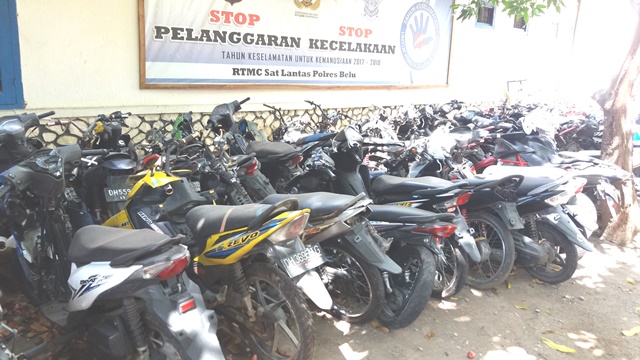 Puluhan Kendaraan yang Diamankan Polisi Belum Diambil Pemiliknya di Satlantas Mapolres Belu