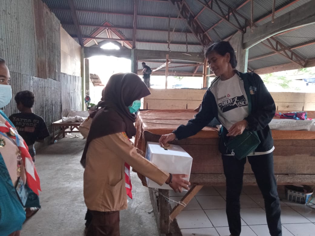 Pramuka Sikka Lakukan Ini Untuk Korban Erupsi di Lembata. Simak INFO