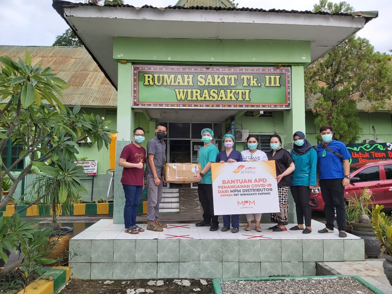 MPM Honda Serahkan Bantuan APD ke RST Wirasakti Kupang, Simak Infonya