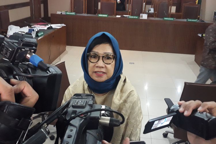 Pukul 10.00 WIB Pagi Ini, Mantan Dirut Pertamina Karen Agustiawan Hadapi Vonis Hakim
