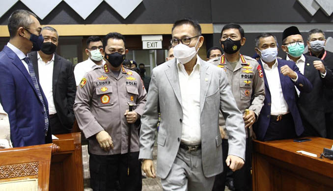 Putra NTT Pimpin Rapat Fit and Proper Test Calon Tunggal Kapolri, Ini Pesannya