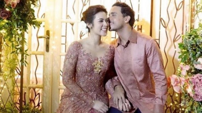 Usai Akad, Raisa dan Hamish Gigit-gigitan di Pelaminan. Netizen Akhirnya Menyerah