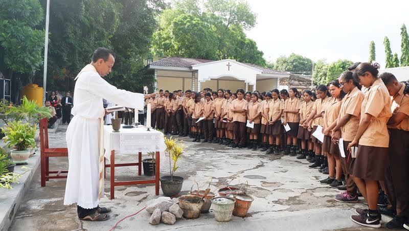 SMAK Frateran Ndao Ende Bangun RKB Senilai Rp 2 Miliar