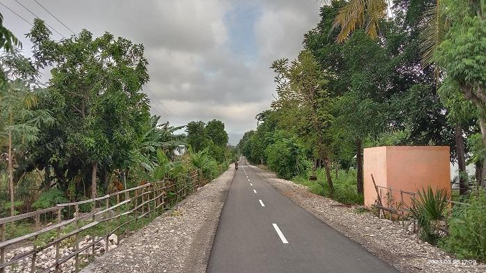 Jalan Supun-Kaubele Diperbaiki, Warga Desa Tunbaen Ucap Terima Kasih ke Pemkab Timor Tengah Utara