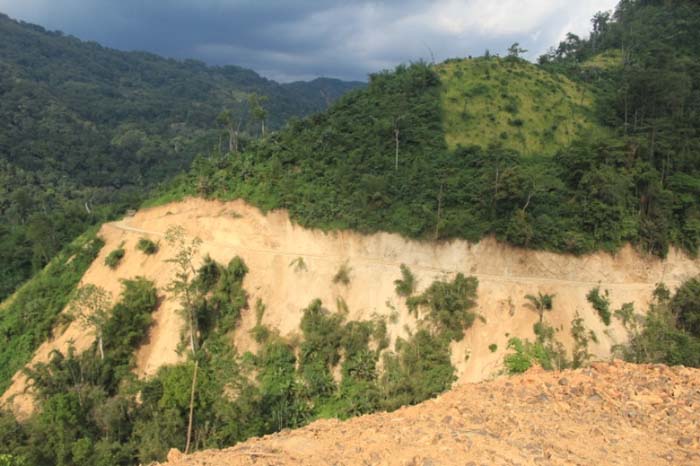 Kementrian PDT Kasih Dana Rp 4,8 Miliar untuk Bangun Jalan di Ende