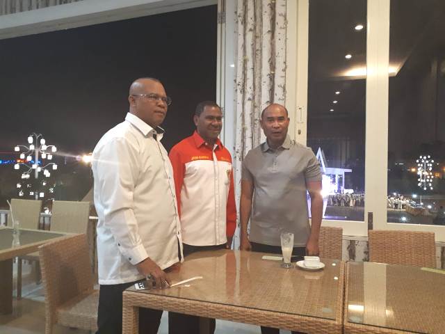 Dr. Semual Haning: Profisiat TribunFlores.com, Jadilah Obor Flobamora